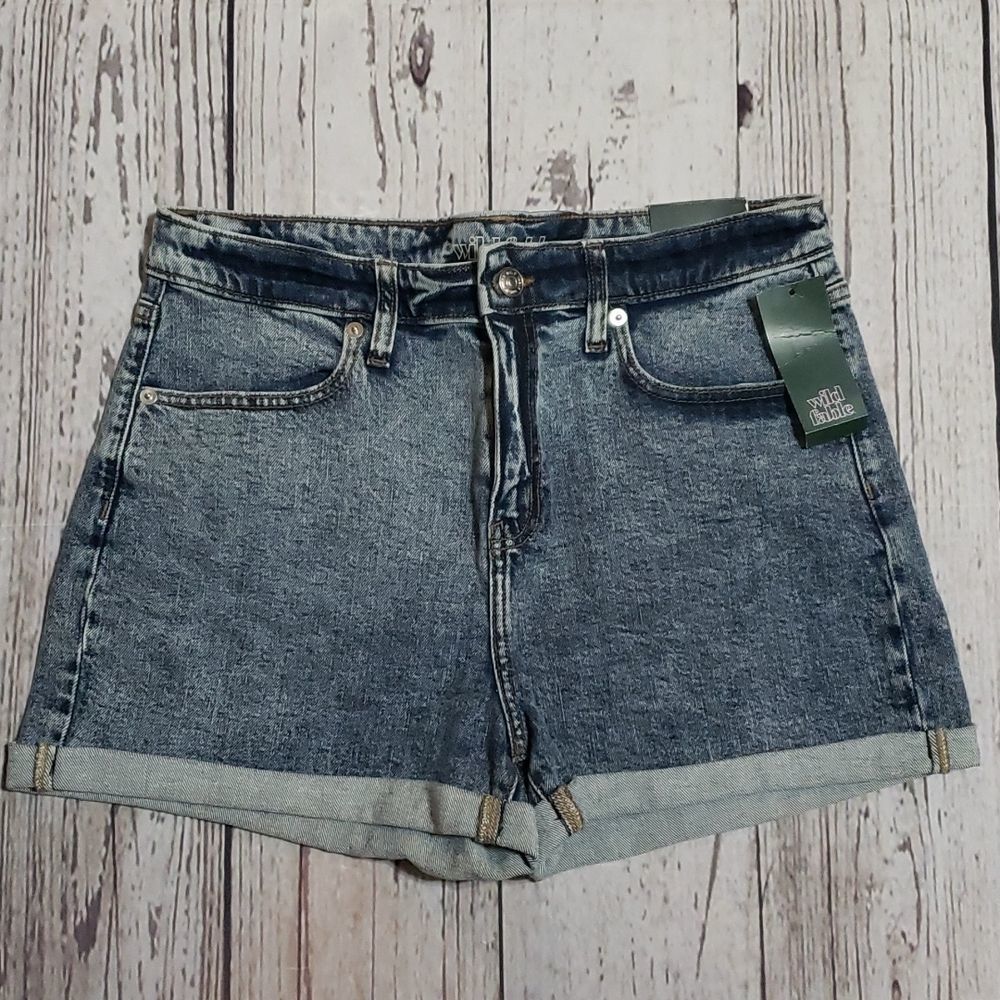 ❤5/$25 NWT Wild Fable High Waisted White Washed Jean Shorts